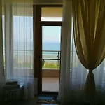 Albatros Private Apartment Primorsko